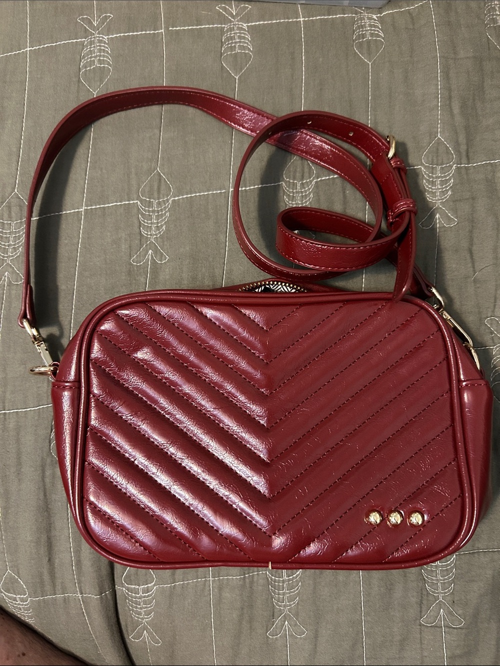 Women's Quilted Crossbody Bag in Deep Burgundy